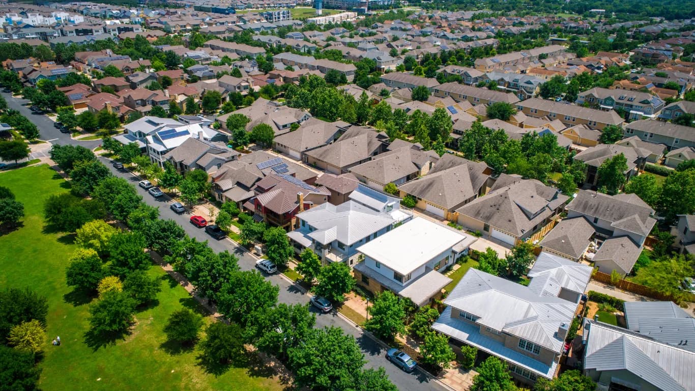 Eleazar Lua real estate video marketing for home sellers