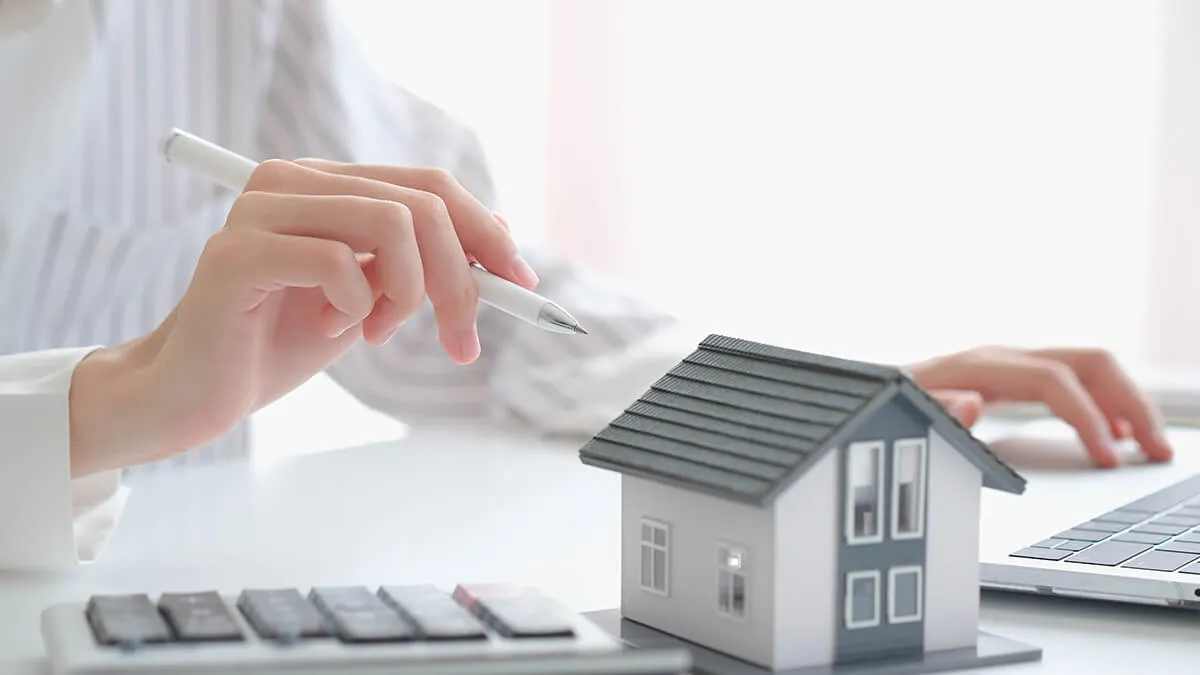 Navigating Today’s Market: Is Now the Time to Buy a Home or Vacation Rental in La Quinta and Indio?